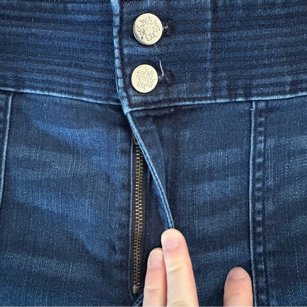 White House Black Market Dark Blue Flare Jeans Extra High-Rise Trouser Size 8 - Picture 7 of 13